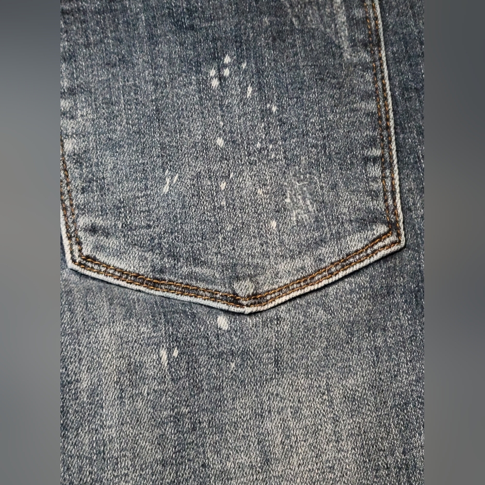 Judy Blue Boyfriend Fit Bleach Splatter Detail Medium Wash Size 31 Straight Leg - Picture 5 of 11